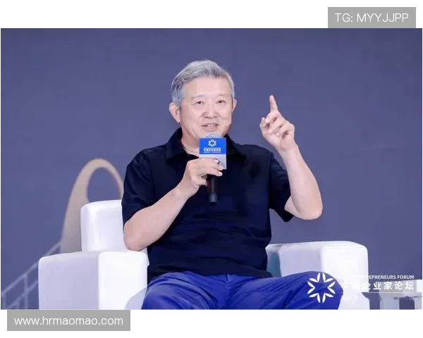 专访张伟：深入探讨足球领域成功背后的秘诀与经验分享