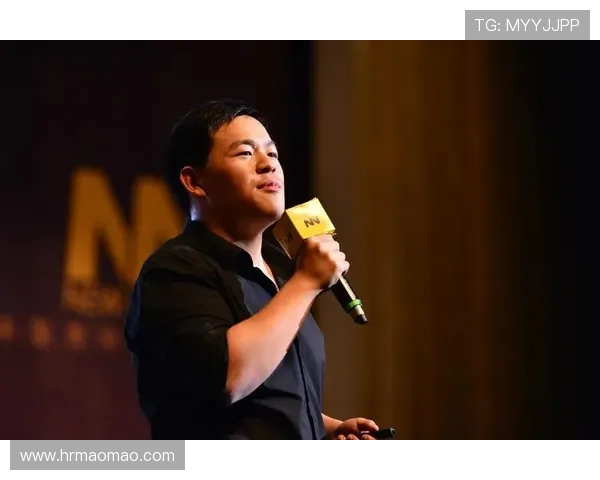 中国足球明星的崛起与影响力探讨及其在国际舞台上的表现