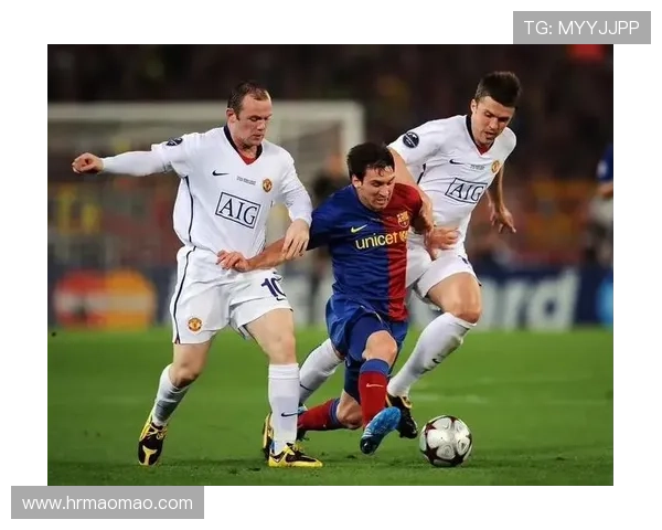 低调却闪耀的足球巨星背后的故事与成就解析