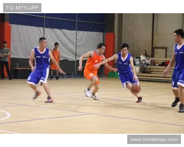 全国锦标赛分析：上海篮球队在比赛节奏上的出色表现与战术调整