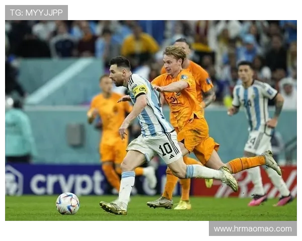 足球明星荣获年度最佳球员奖项精彩瞬间图文回顾