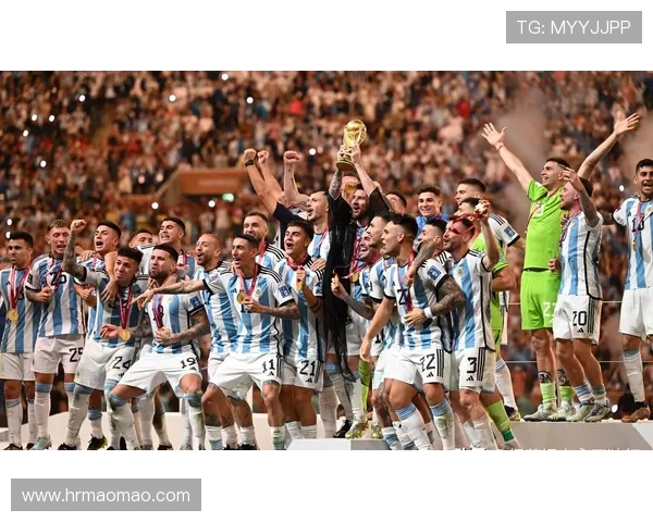 足球明星发展趋势分析与未来潜力探讨：从青训到职业生涯的全景观察